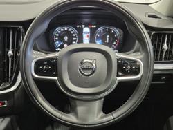 2020 Volvo S60 T5 Momentum MY20 AWD Black