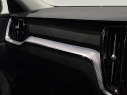 2020 Volvo S60 T5 Momentum