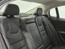 2020 Volvo S60 T5 Momentum MY20 AWD Black