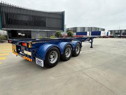 2026 CIMC 40' Skeletal With 3 Way Twist Locks A-Double Compliant