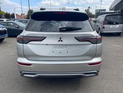 2025 Mitsubishi Outlander Aspire