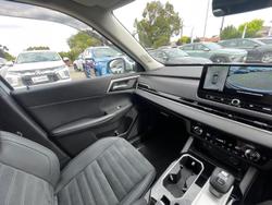 2025 Mitsubishi Outlander Aspire