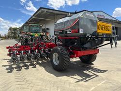 0 SERAFIN ECOSOW SINGLE DISC NARROWFOLD SEEDER WITH BALDAN UNITS USED RED