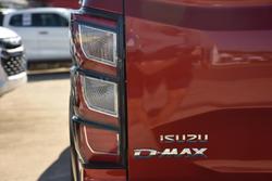 2025 Isuzu D-MAX X-TERRAIN