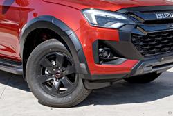 2025 Isuzu D-MAX X-TERRAIN