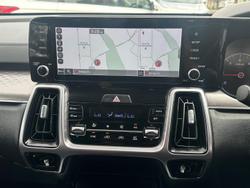 2022 Kia Sorento Sport