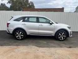 2022 Kia Sorento Sport