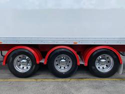 2013 Maxitrans St3 34 Pallet -30 Reefer B Double Double Stacker