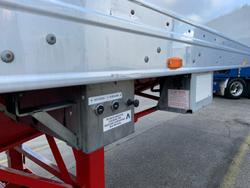 2013 Maxitrans St3 34 Pallet -30 Reefer B Double Double Stacker