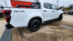 2025 Isuzu D-MAX X-RIDER