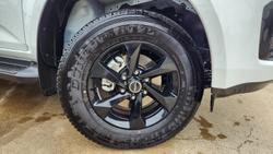 2025 Isuzu D-MAX X-RIDER