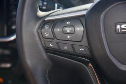 2025 Isuzu MU-X LS-T