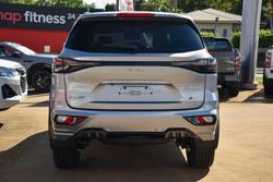 2025 Isuzu MU-X X-TERRAIN