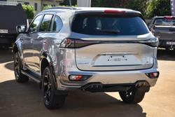 2025 Isuzu MU-X X-TERRAIN