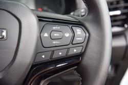 2025 Isuzu D-MAX BLADE