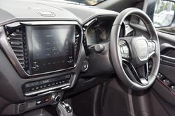 2025 Isuzu D-MAX BLADE