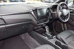 2025 Isuzu D-MAX BLADE