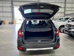 2017 Subaru Outback 2.5i Premium 5GEN MY17 AWD Platinum Grey