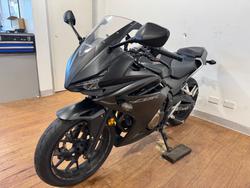 2016 Honda CBR500R Black