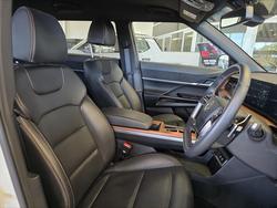 2025 KGM Torres Adventure