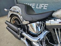 2011 HARLEY-DAVIDSON FLSTF FAT BOY Silver