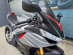 2021 APRILIA RSV4 RR GREY