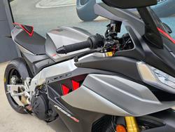 2021 APRILIA RSV4 RR GREY