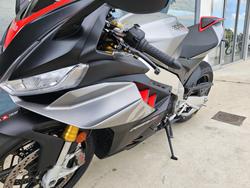 2021 APRILIA RSV4 RR GREY