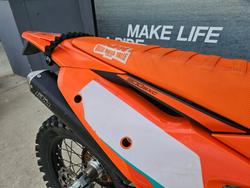 2025 Ktm 300 EXC CHAMPIONS EDITION Orange
