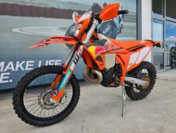 2025 Ktm 300 EXC CHAMPIONS EDITION Orange