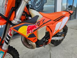 2025 Ktm 300 EXC CHAMPIONS EDITION Orange
