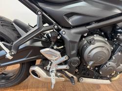 2022 Triumph TRIDENT 660 SILVER