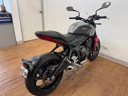2022 Triumph TRIDENT 660 SILVER