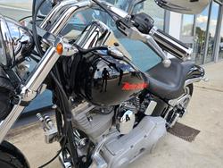 2006 HARLEY-DAVIDSON FXSTI SOFTAIL Black