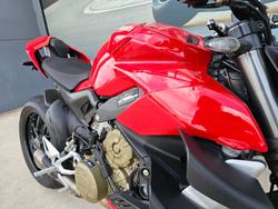 2021 DUCATI STREETFIGHTER V4 Red