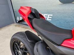 2021 DUCATI STREETFIGHTER V4 Red