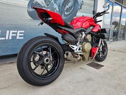 2021 DUCATI STREETFIGHTER V4 Red