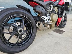 2021 DUCATI STREETFIGHTER V4 Red