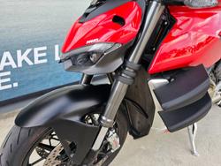 2021 DUCATI STREETFIGHTER V4 Red