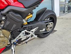 2021 DUCATI STREETFIGHTER V4 Red