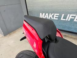 2022 DUCATI STREETFIGHTER V2 Red