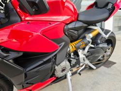 2022 DUCATI STREETFIGHTER V2 Red