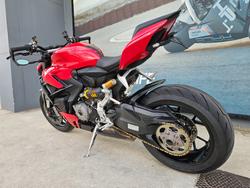 2022 DUCATI STREETFIGHTER V2 Red