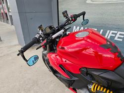 2022 DUCATI STREETFIGHTER V2 Red