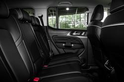 2025 GWM Tank 300 Ultra P01 4X4 On Demand Pearl White