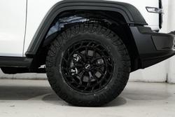 2025 GWM Tank 300 Ultra P01 4X4 On Demand Pearl White