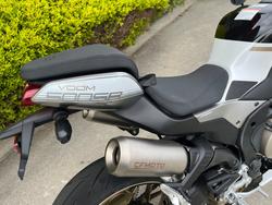 2025 CFMOTO 2025 CF MOTO 500CC 500SR VOOM ABS NEBULA WHITE