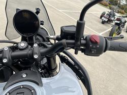 2024 Royal Enfield HIMALAYAN 450 SLATE HIMALAYAN SALT