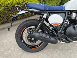 2025 Royal Enfield 2025 650CC INTERCEPTOR BEAR 650 Road White