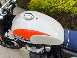 2025 Royal Enfield 2025 650CC INTERCEPTOR BEAR 650 Road White